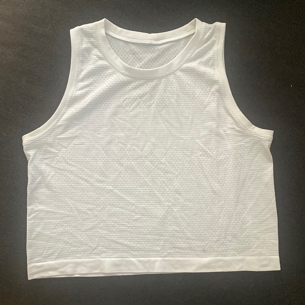 Lululemon tank